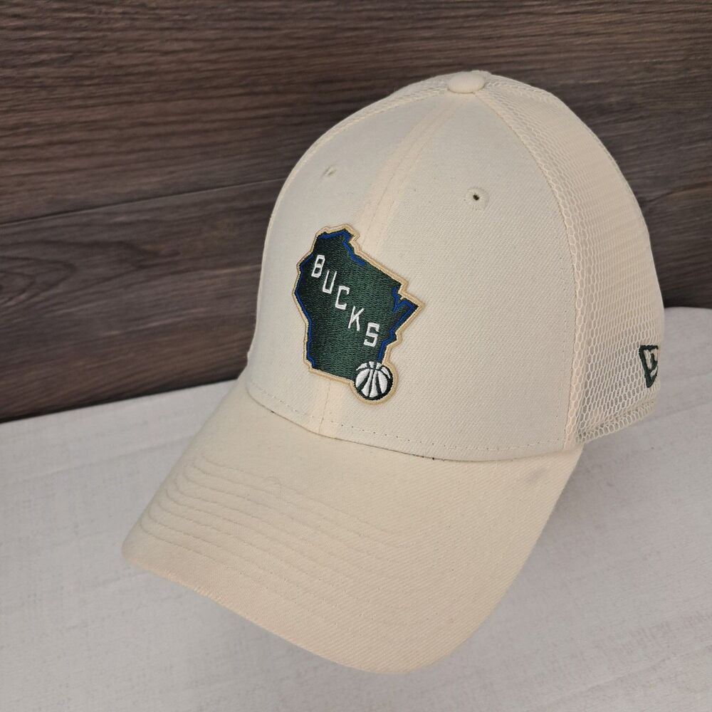 Milwaukee Bucks City Edition New Era 39Thirty Cream City L/XL Stretch